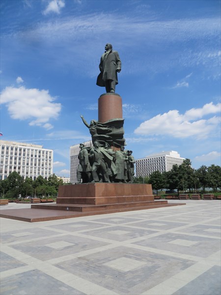 262-Памятник Ленину, Калужская площадь, 26 июня 2016 года